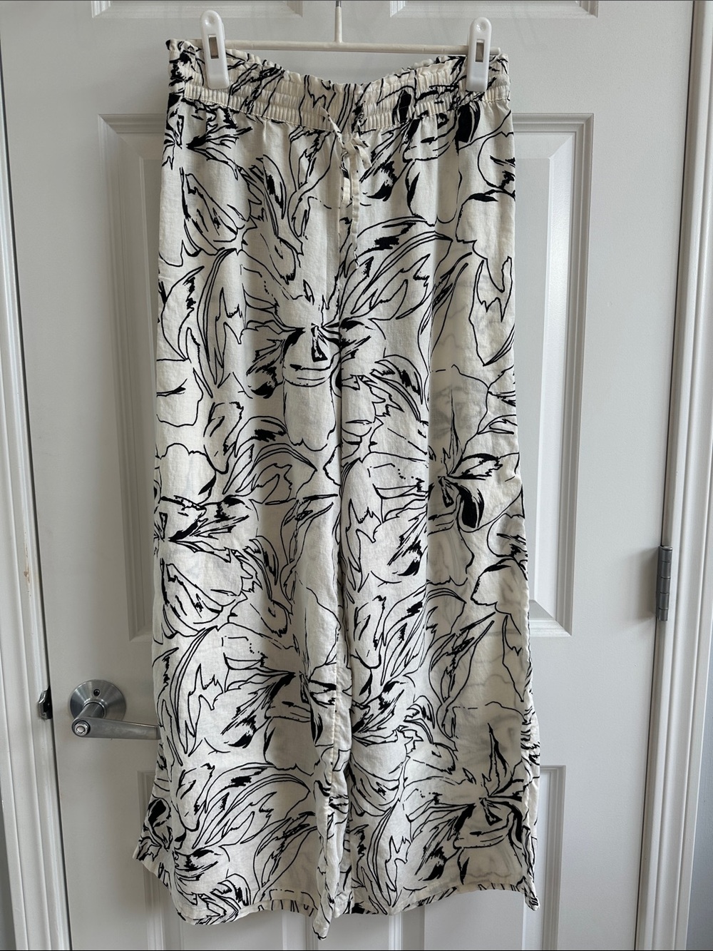 Cream & Black Floral Linen Pants